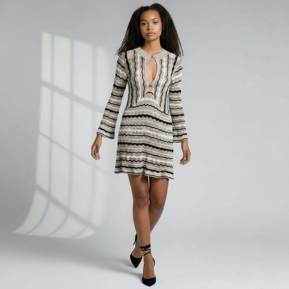 Michelle Nicole mini dress size large